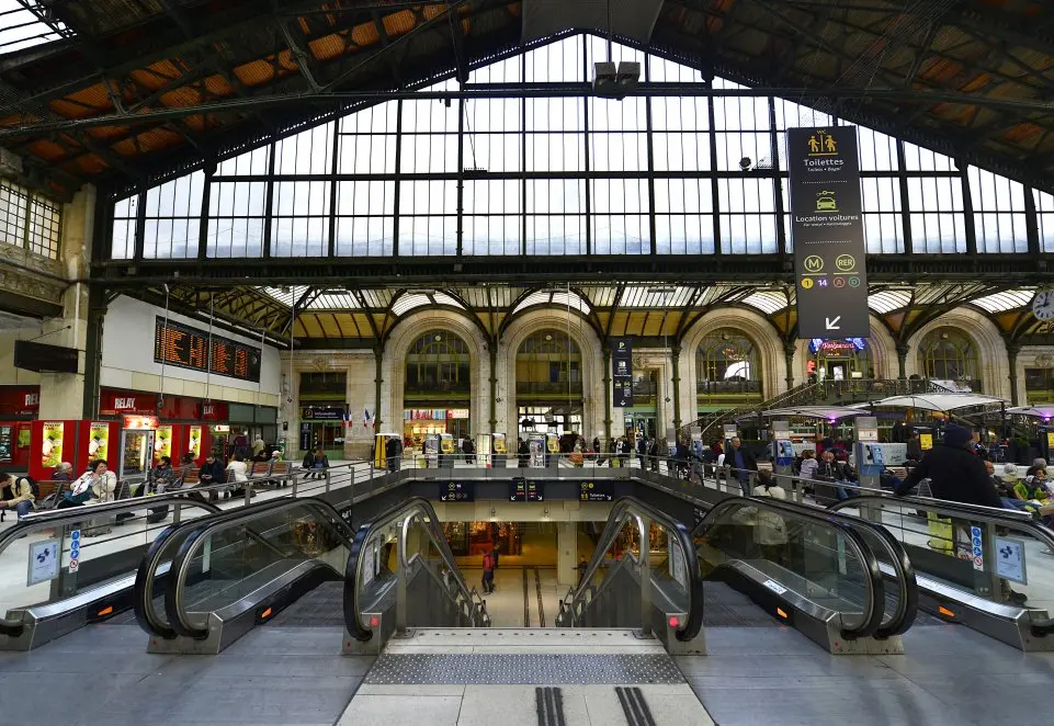 Transferts gares-K-R VTC LYON